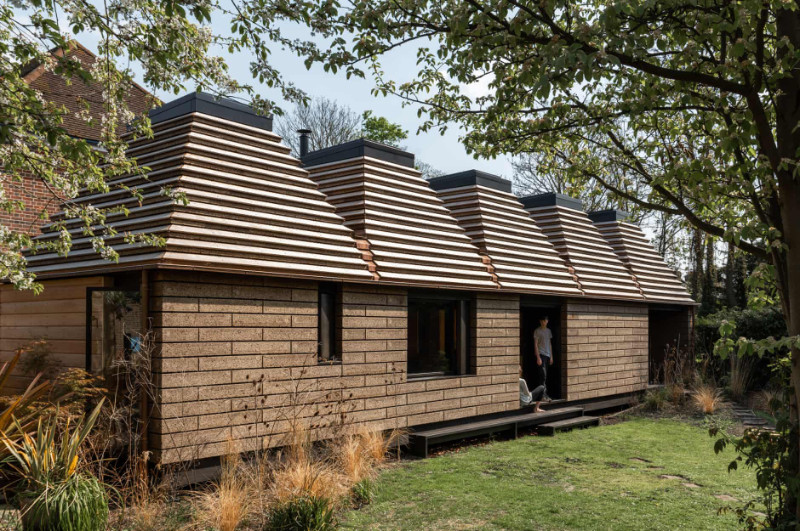 a house for all seasons